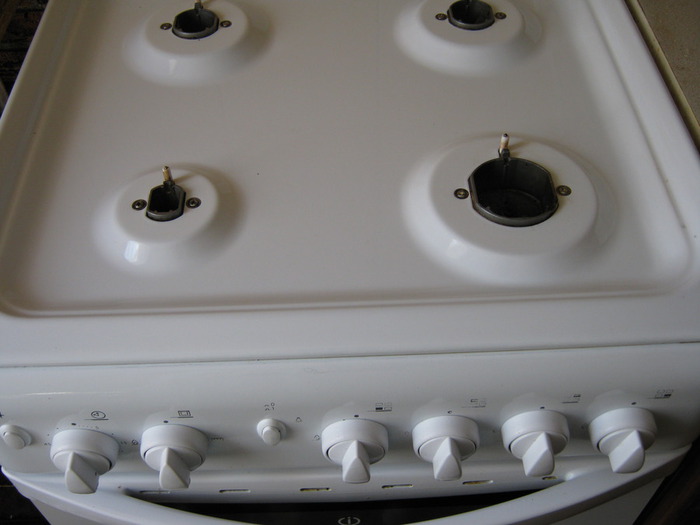 Чем покрасить газовую плиту в домашних условиях: тонкости выбора краски + инструкции по окрашиванию