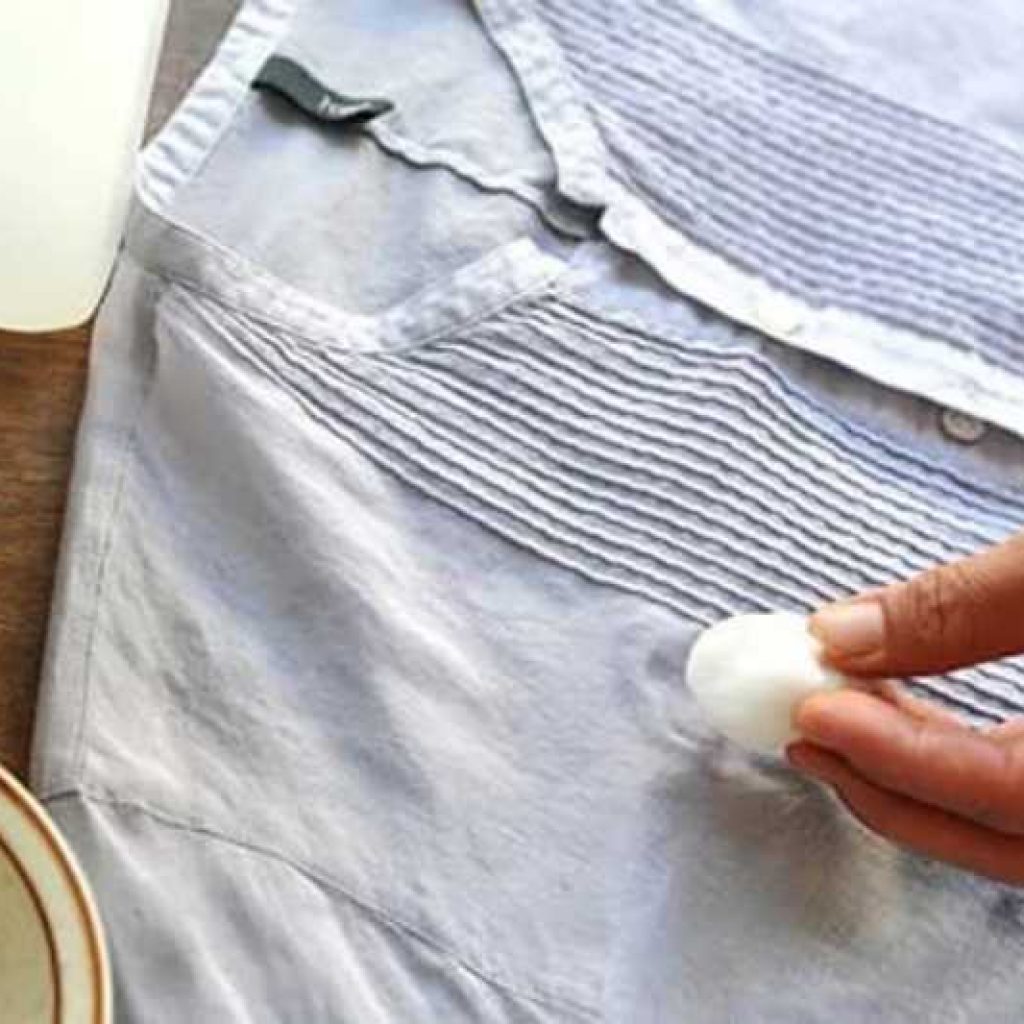 Как отстирать ржавчину с одежды: чистка джинсовых, белых и цветных вещей
